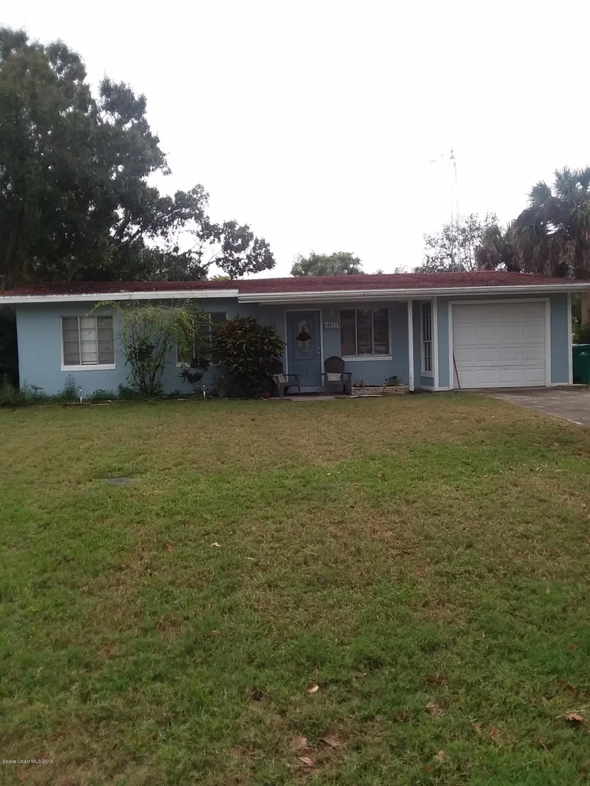 Photo of 736 Bonnie Circle