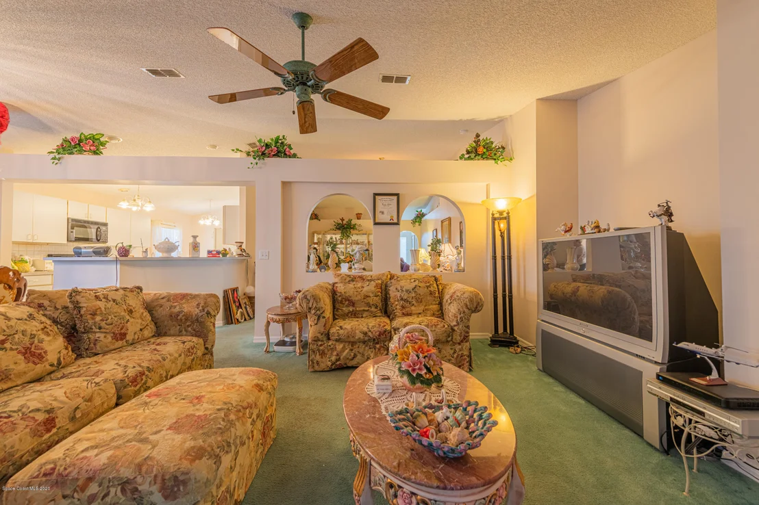 Photo of 1620 Vista Lake Circle