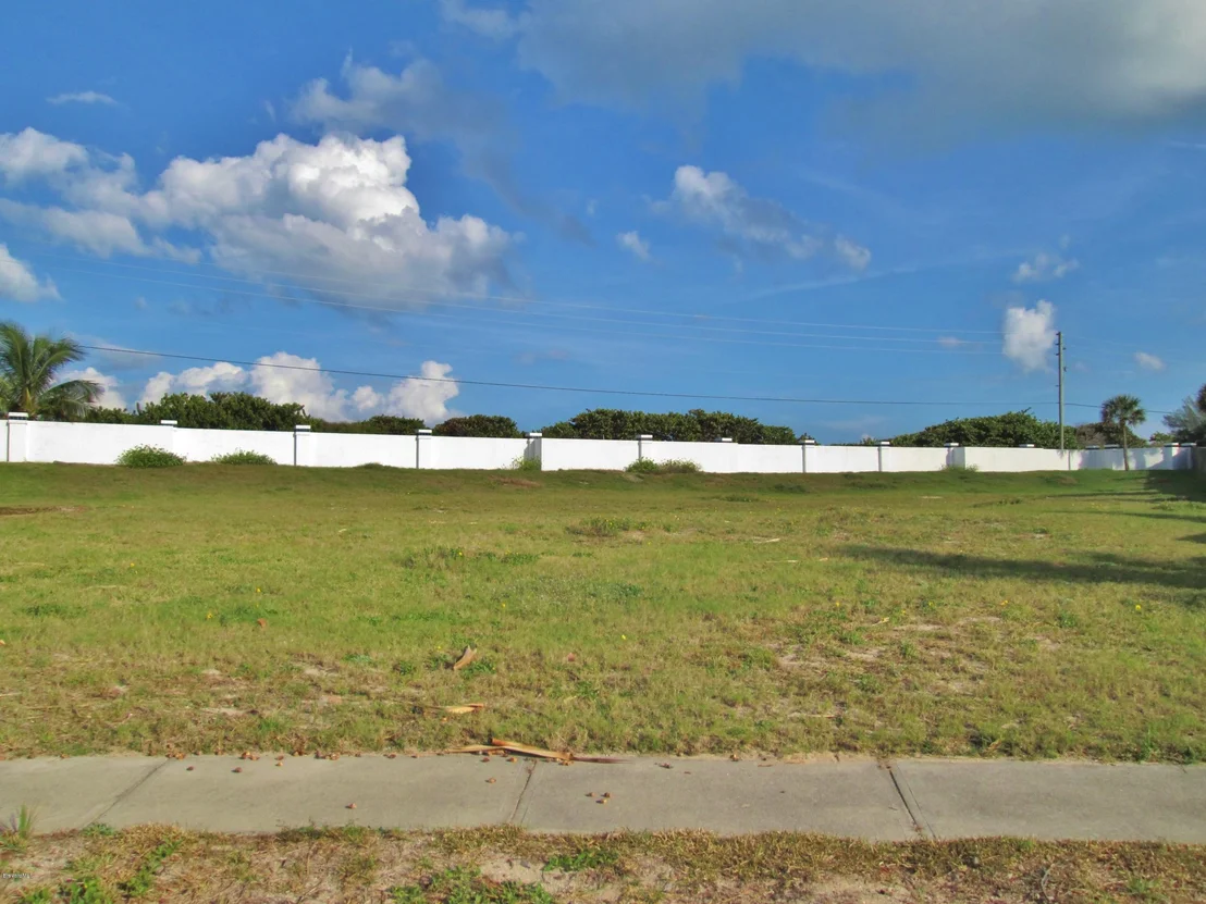 Photo of 213 Loggerhead Drive