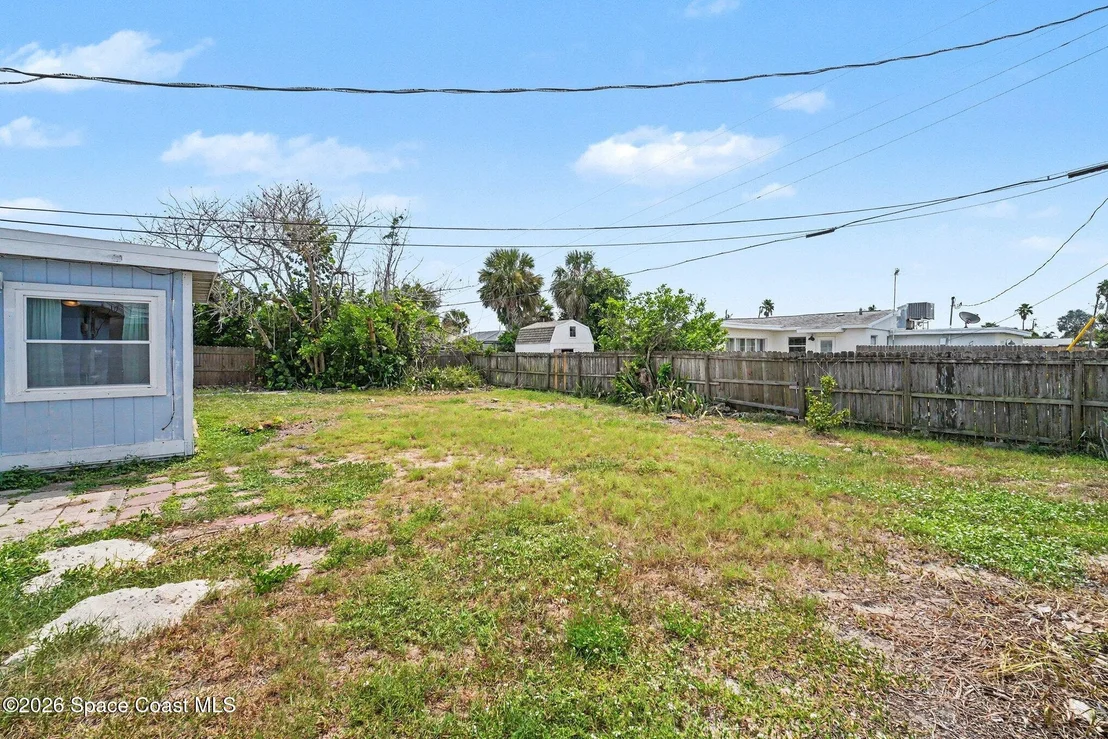 Photo of 112 SE 3rd Street