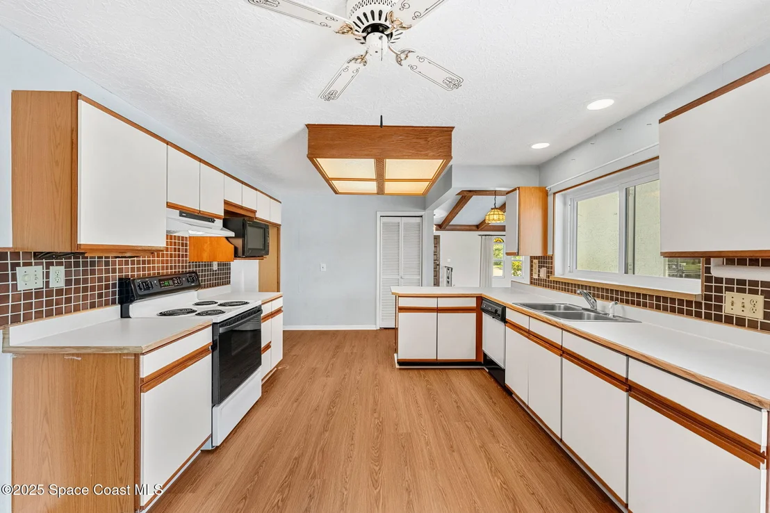 Photo of 424 Arrowhead Lane