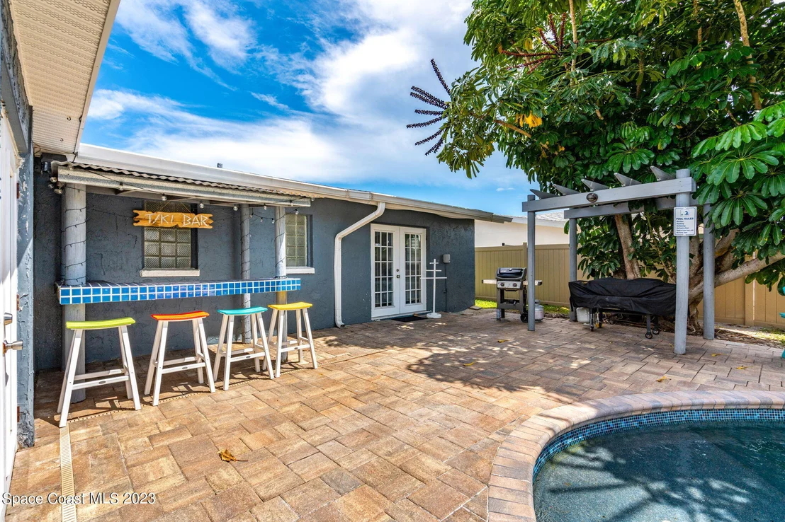 Photo of 102 Deleon Road