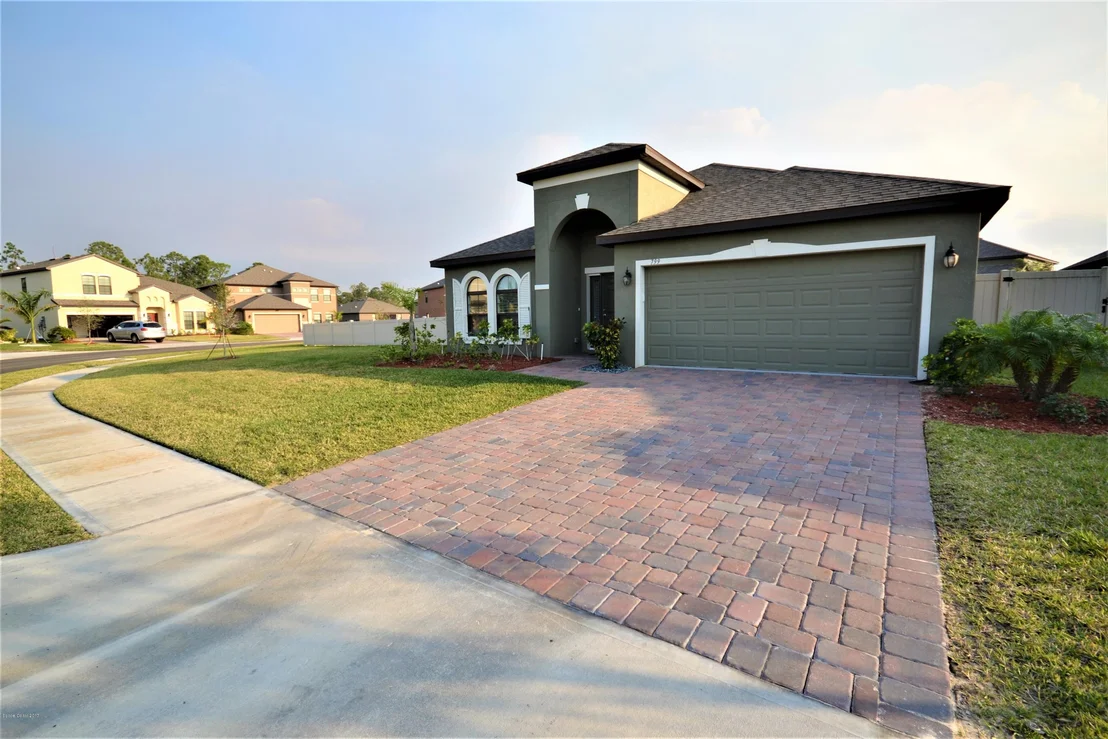 Photo of 799 Fiddleleaf Circle