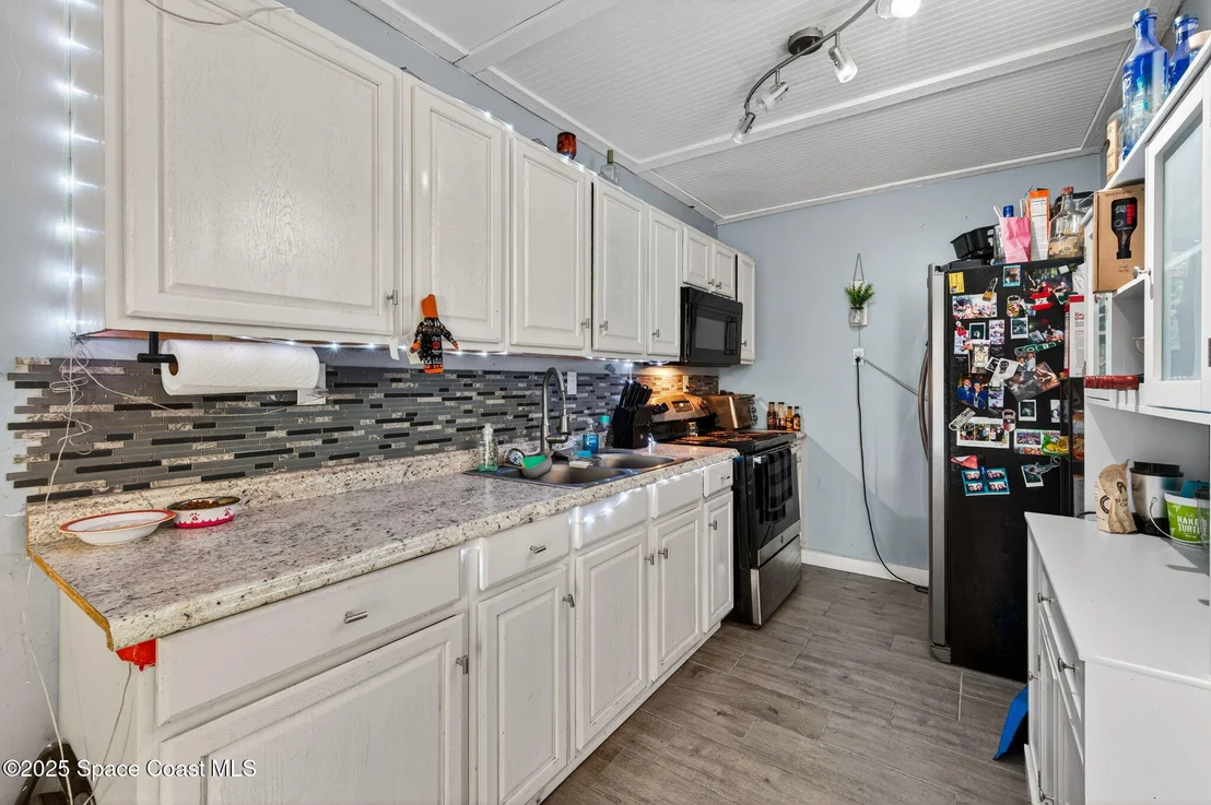 Photo of 4100 Lakemont Road