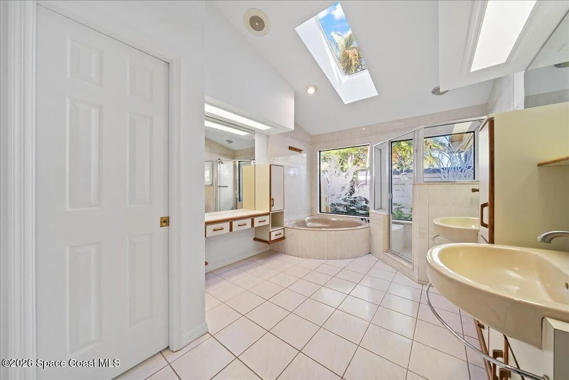 Photo of 569 Crystal Lake Drive
