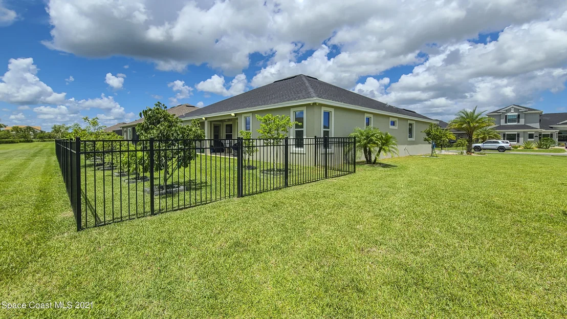 Photo of 7690 Kerrington Drive