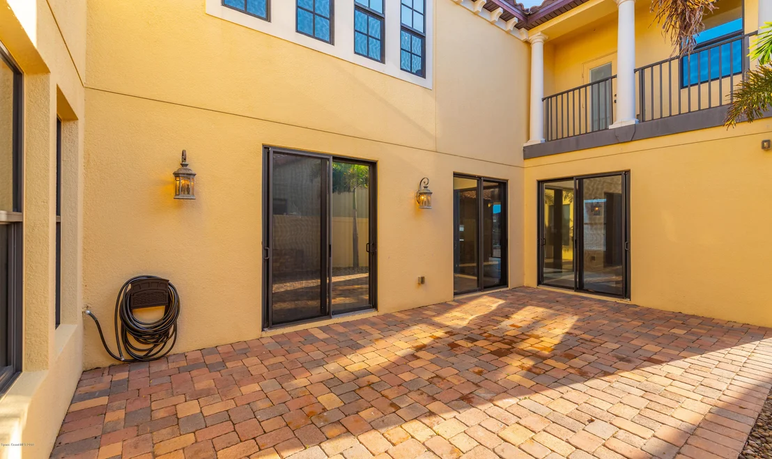 Photo of 669 Monterey Drive