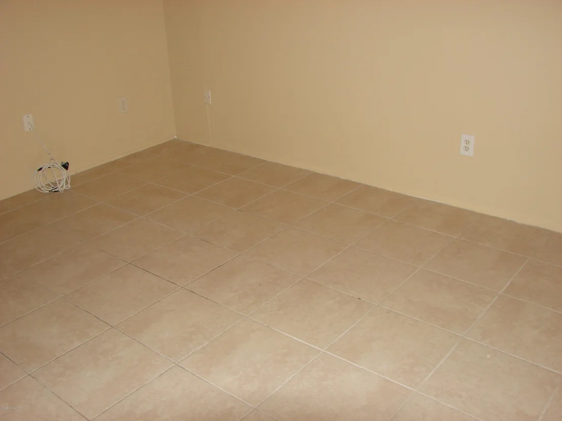 Photo of 974 Burn Drive NE
