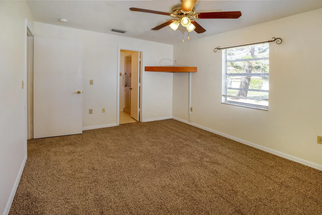 Photo of 1522 Spruce Road