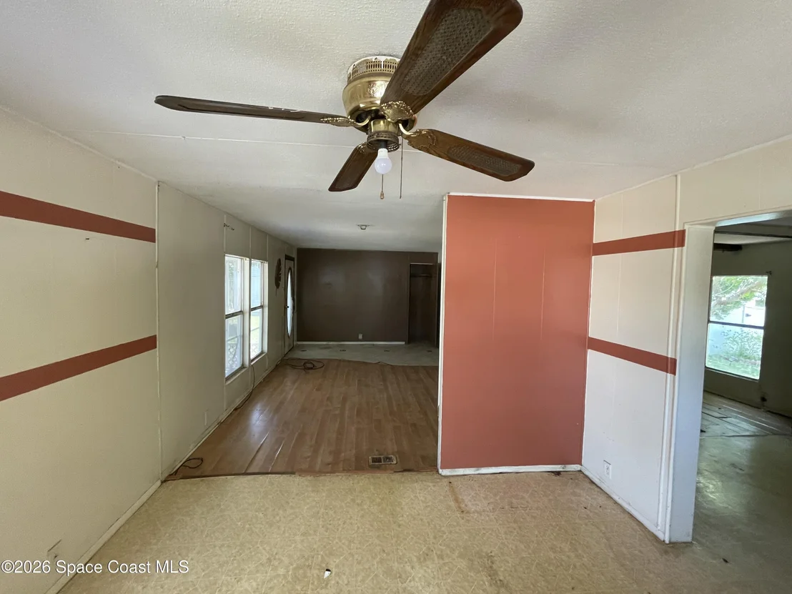 Photo of 1168 Luther Drive