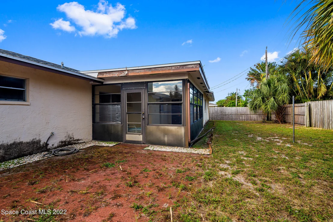 Photo of 470 Grant Avenue