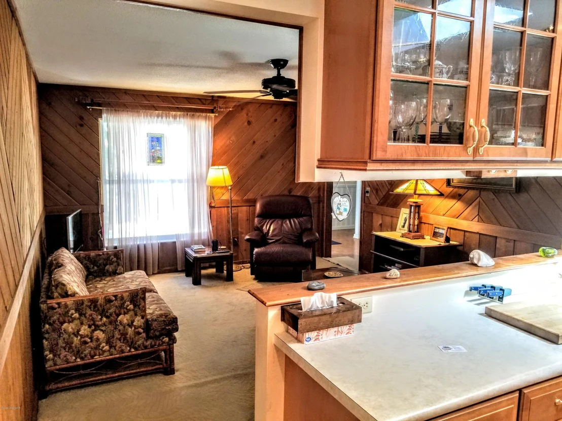 Photo of 945 Bluewater Drive