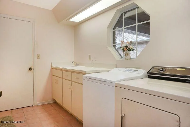 Photo of 723 Peregrine Drive