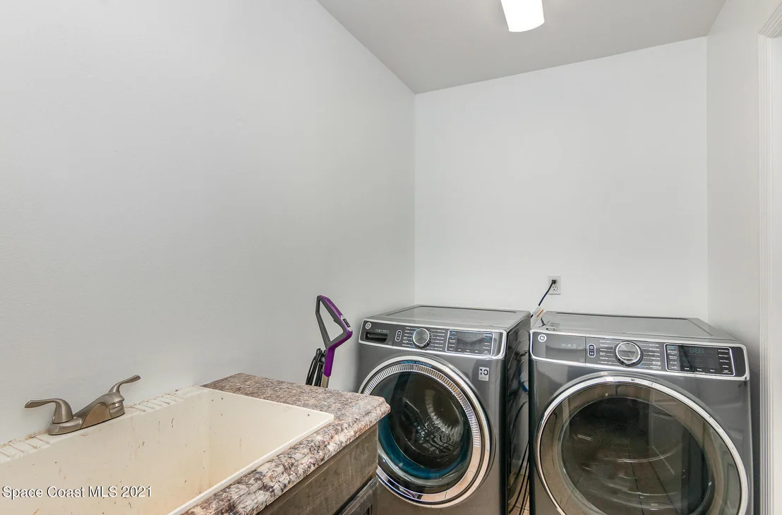 Photo of 3650 Ponderosa Road