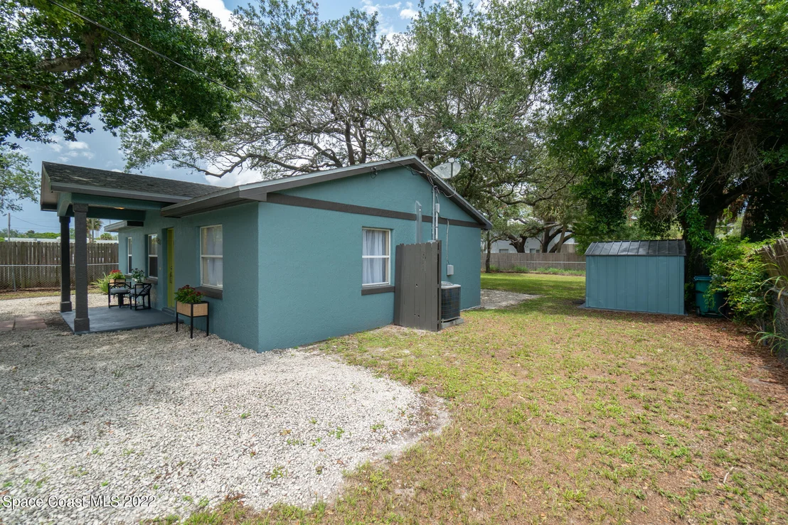 Photo of 1707 Avocado Avenue