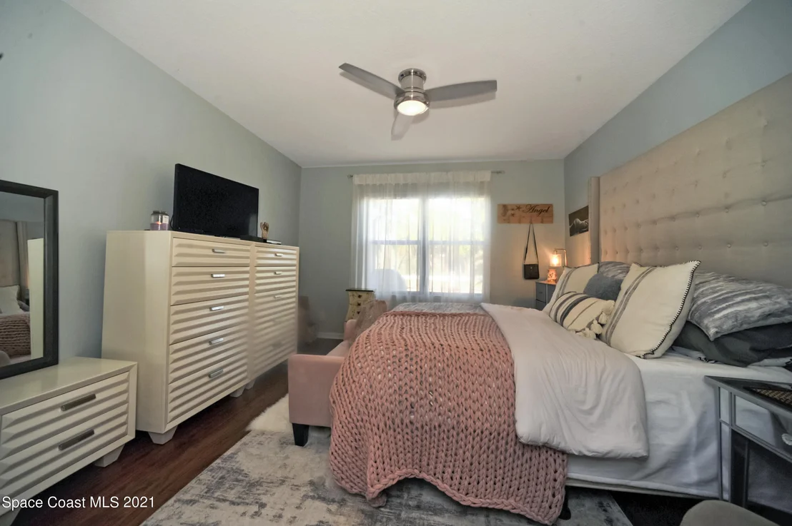 Photo of 1134 Bolle Circle