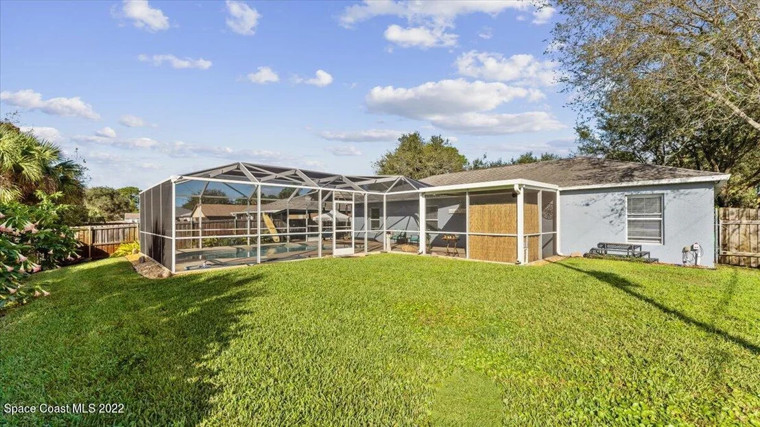 Photo of 5187 Carrick Road
