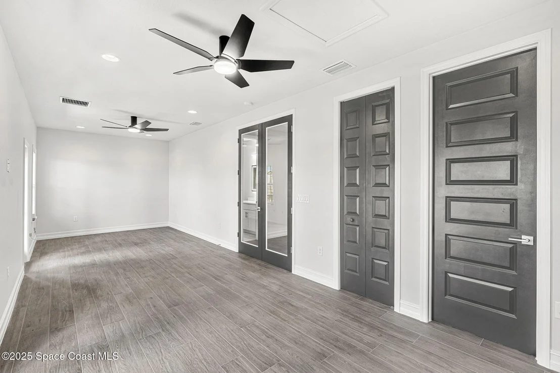 Photo of 2372 Pravny Lane