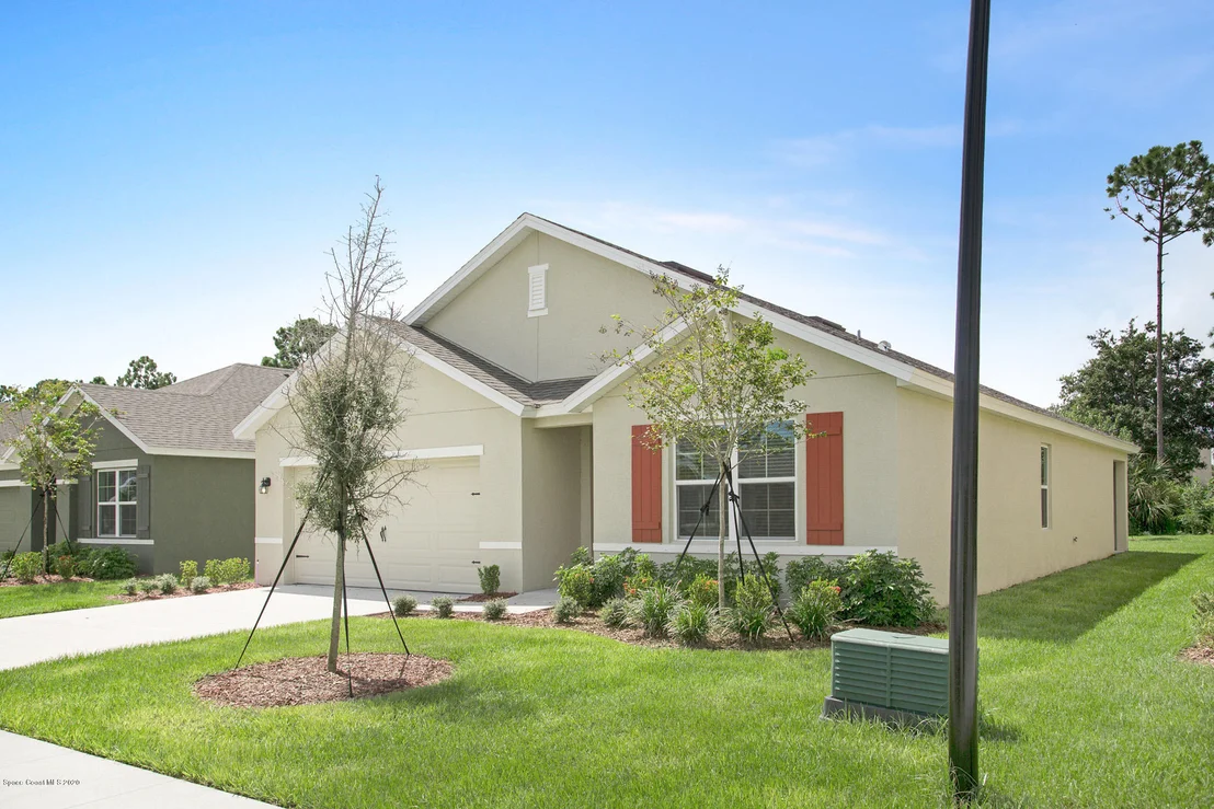 Photo of 290 Forest Trace Circle