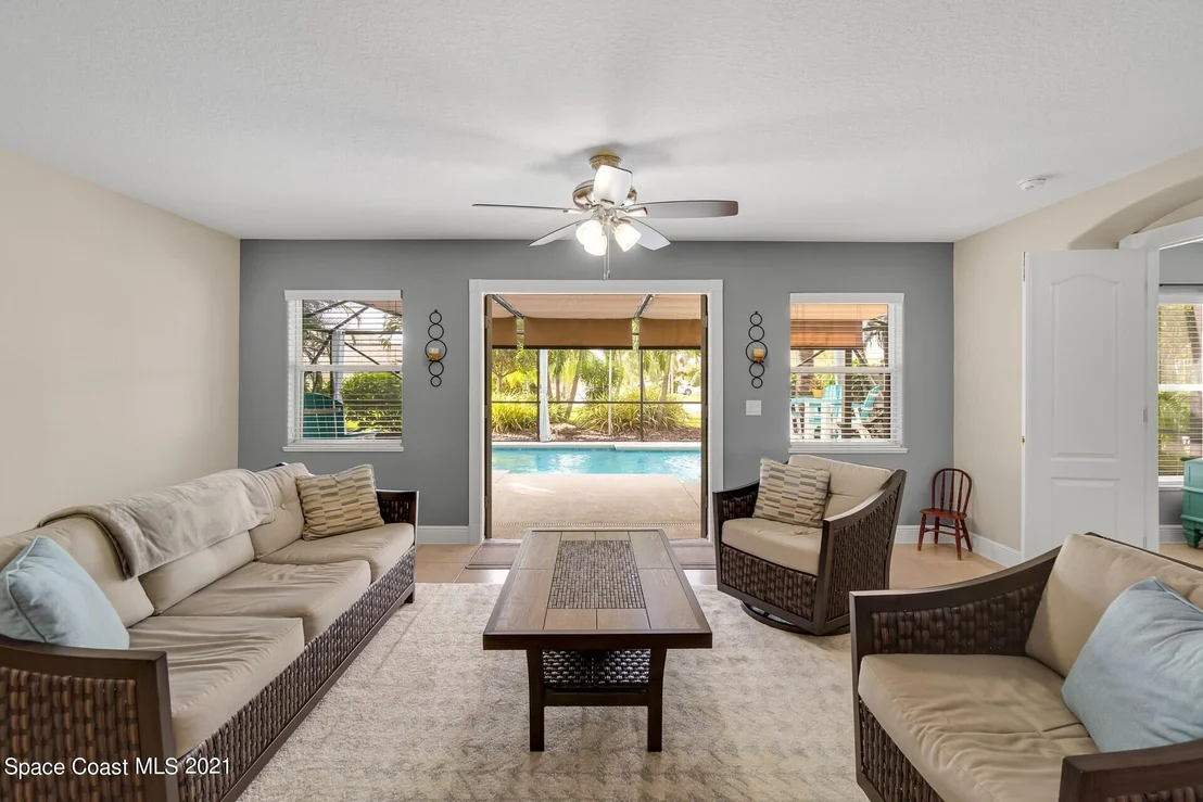 Photo of 1878 Auburn Lakes Drive