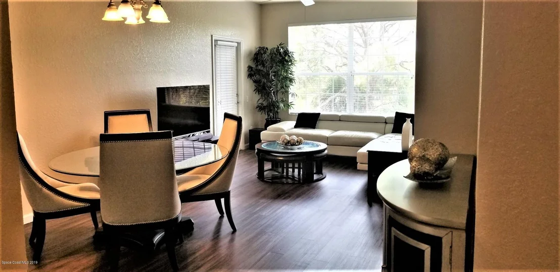 Photo of Unit 310 at 3848 Lexmark Lane