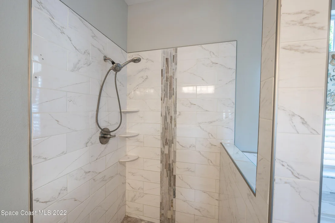 Photo of 6013 Newbury Circle