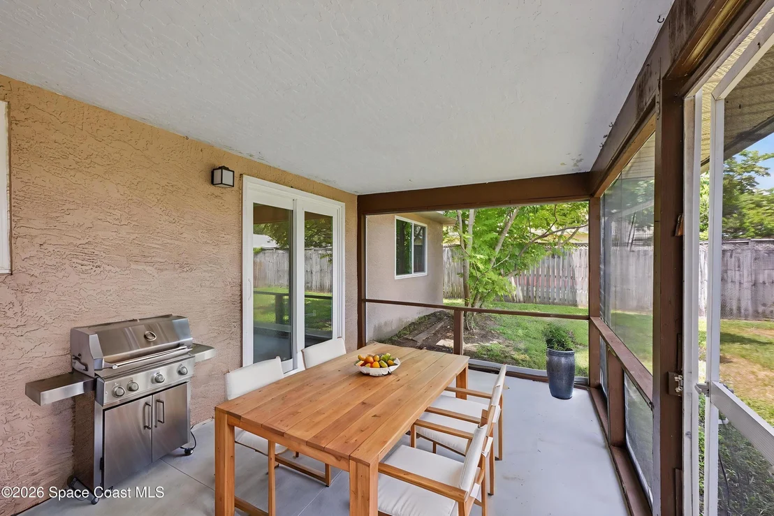 Photo of 6000 Chapman Street