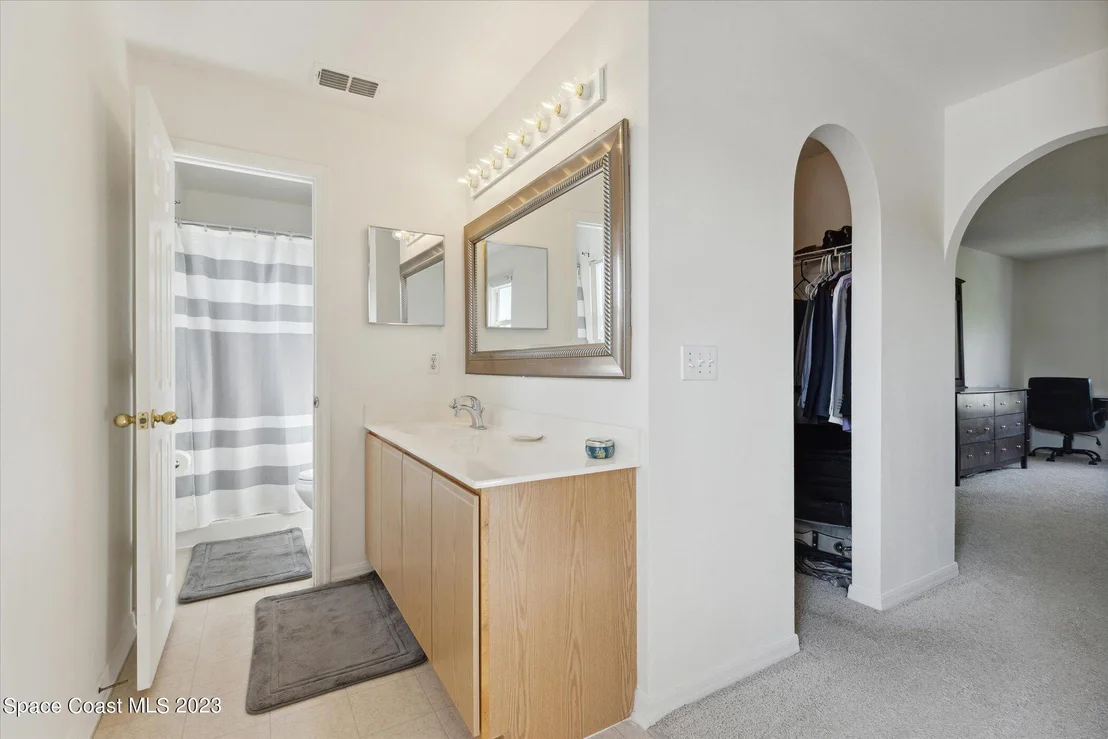 Photo of 2120 Myla Lane