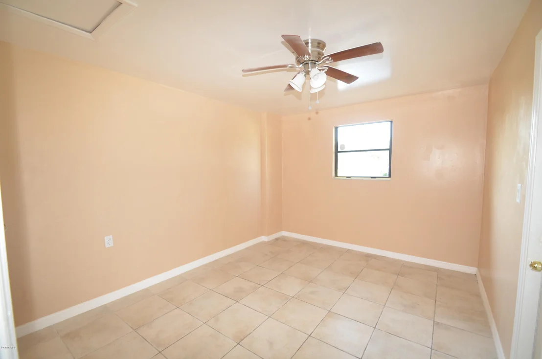 Photo of 2512 Post Road
