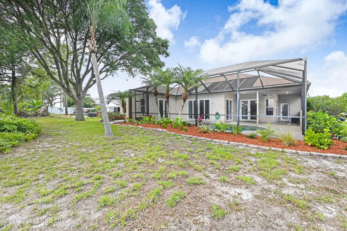 Photo of 2801 Englewood Drive