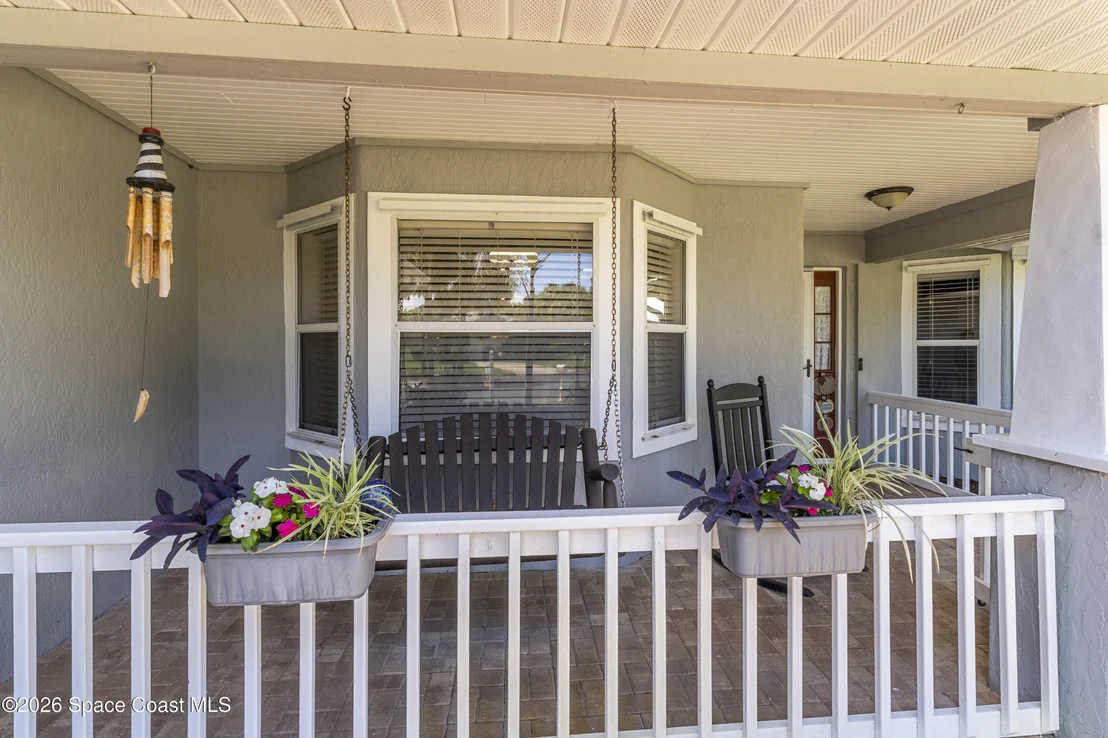 Photo of 5870 39th Lane
