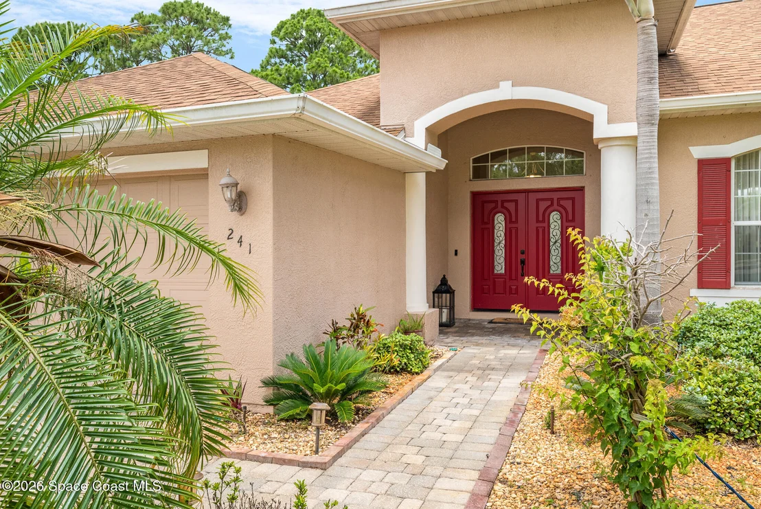 Photo of 241 Devlin Court SE