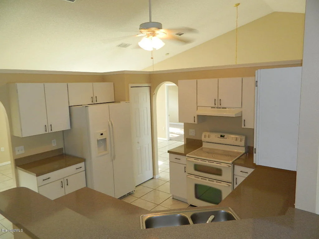 Photo of 1193 Meadow Lake Road