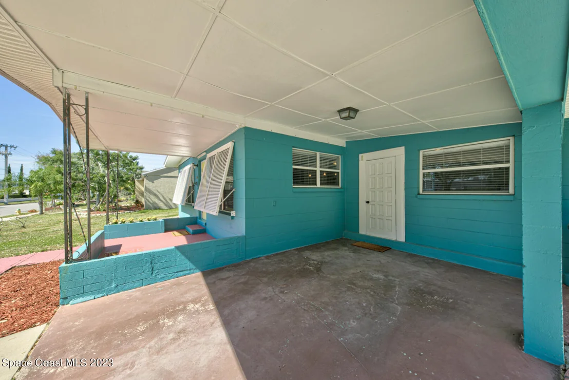 Photo of 114 Orange Avenue