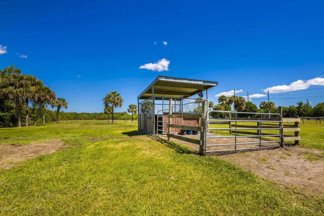 Photo of 4380 Rector Road