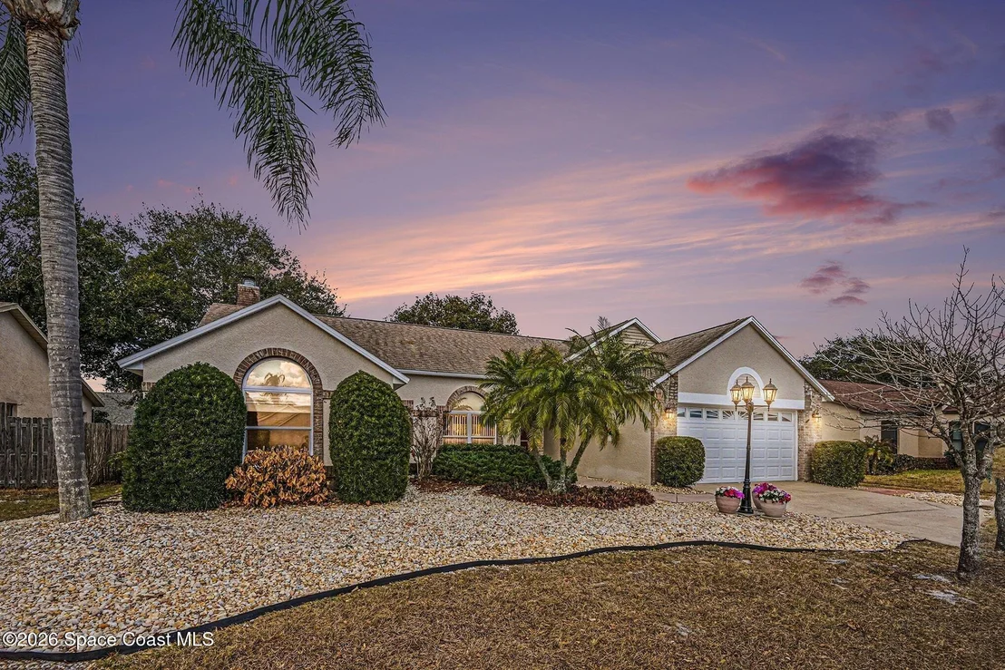 Photo of 864 Yorktowne Drive