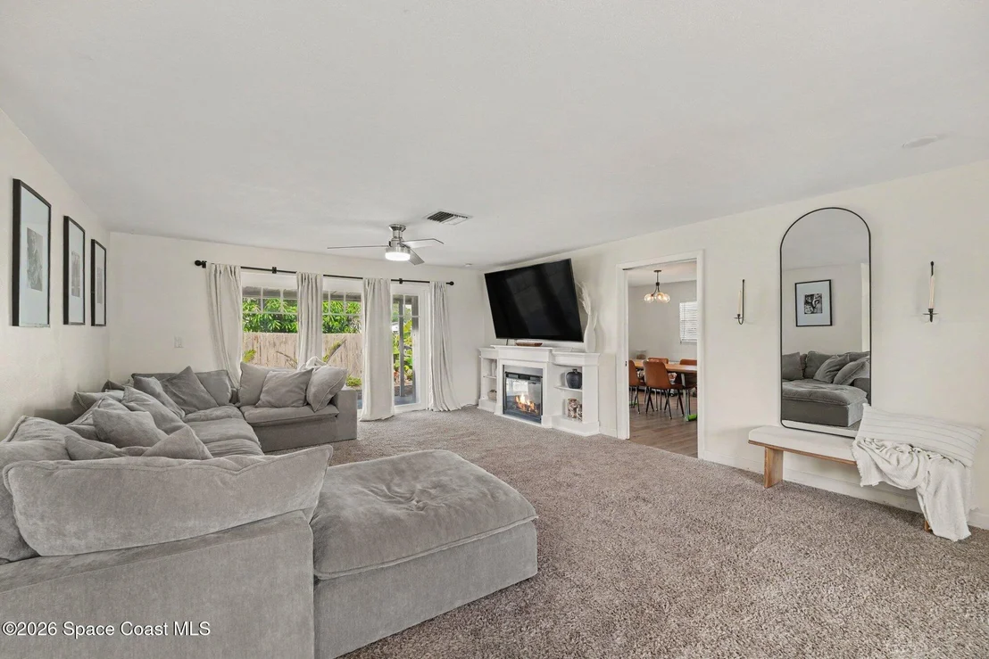 Photo of 2355 Reef Avenue
