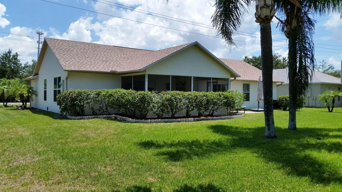 Photo of 2141 Lansing Street