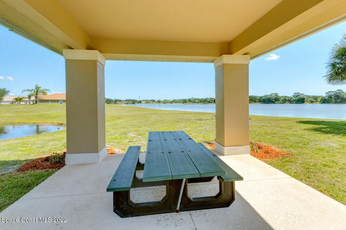 Photo of 8182 Strom Park Drive