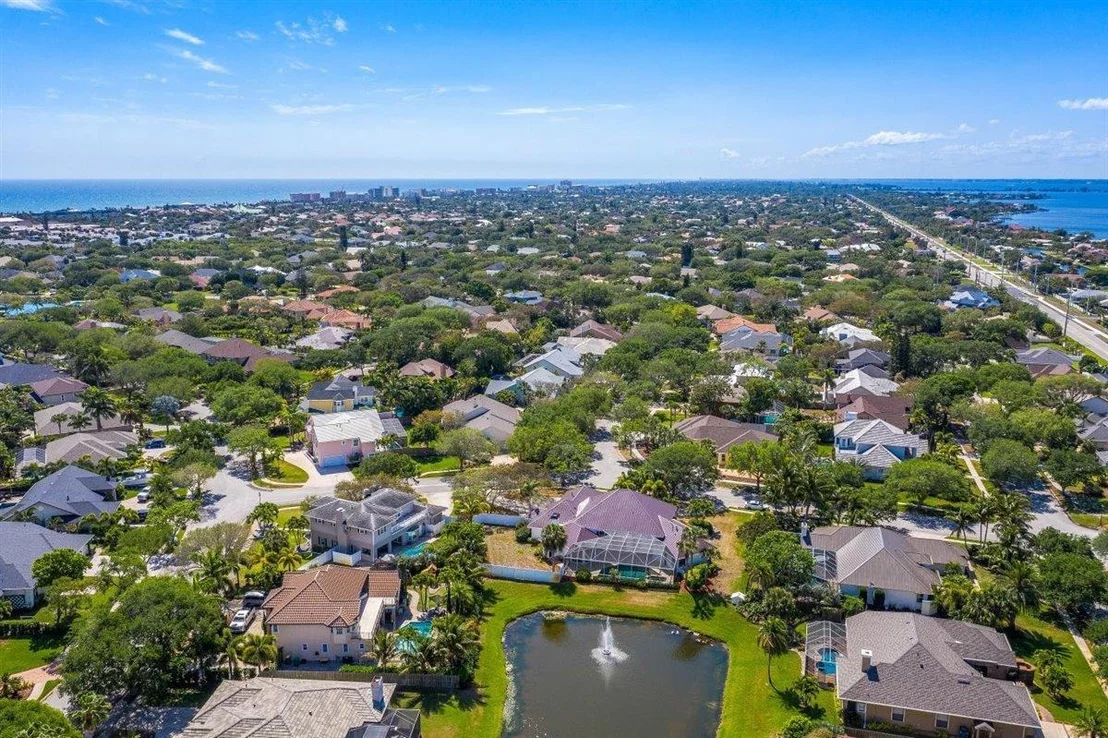 Photo of 680 Falcon Drive