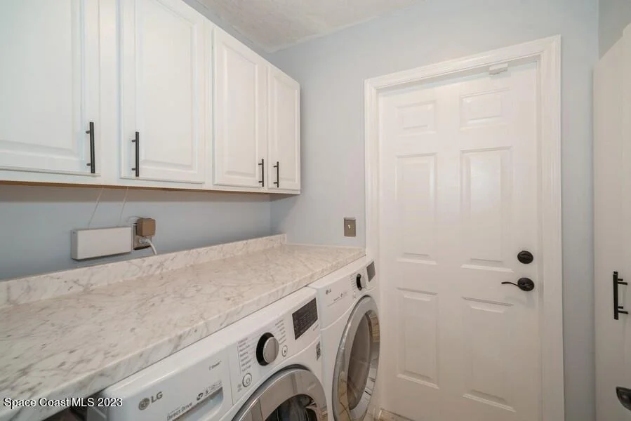 Photo of 4395 Canard Road