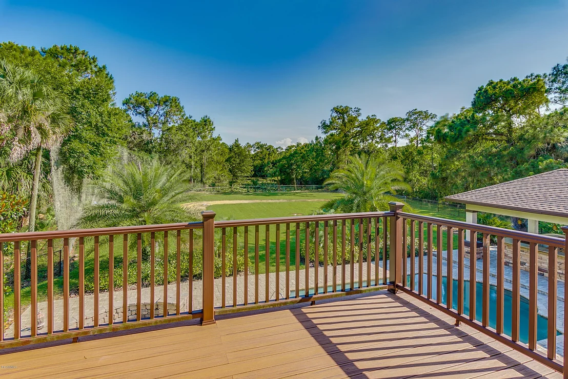 Photo of 4565 Lake Washington Road