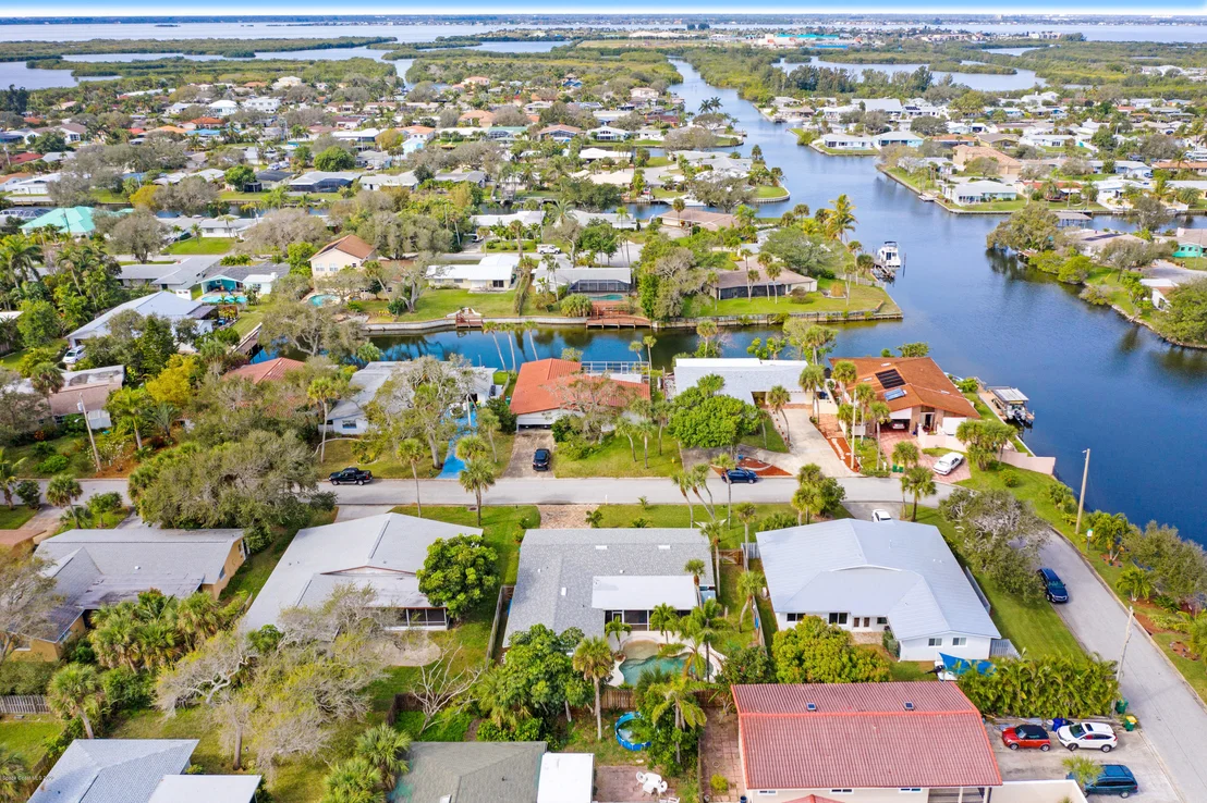Photo of 205 Rose Drive