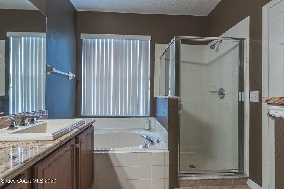 Photo of 949 Riviera Point Drive
