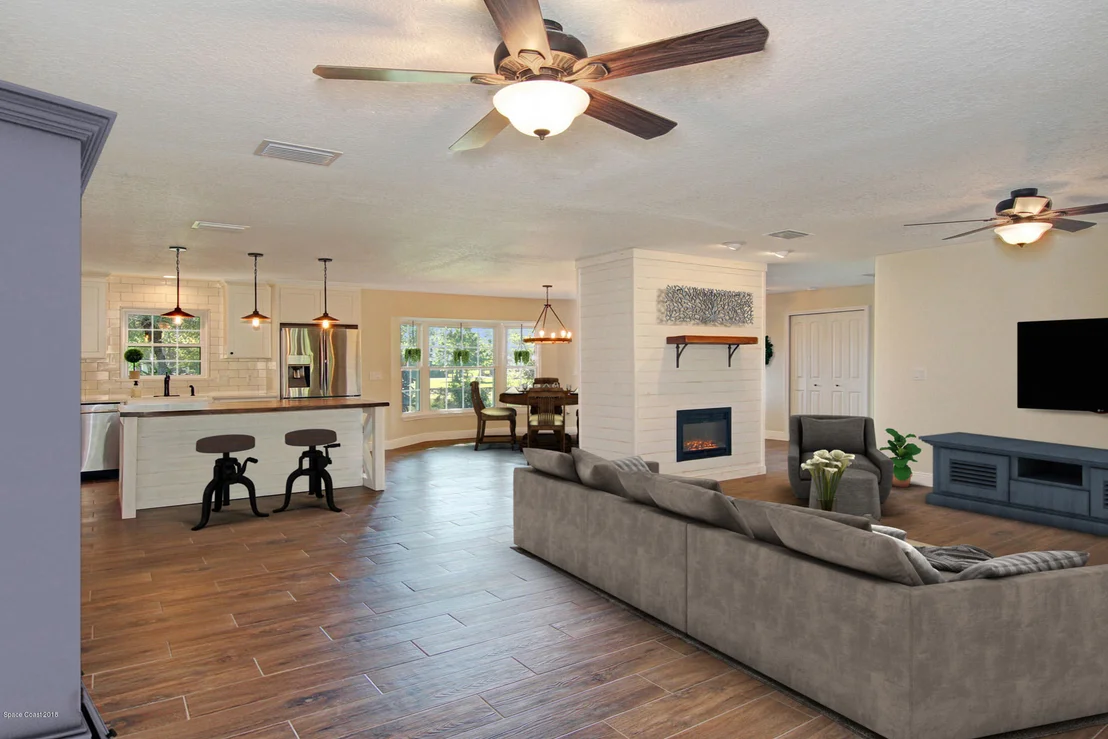 Photo of 4380 Country Road
