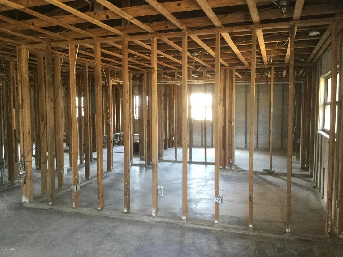Photo of 580 Pine Tree Drive