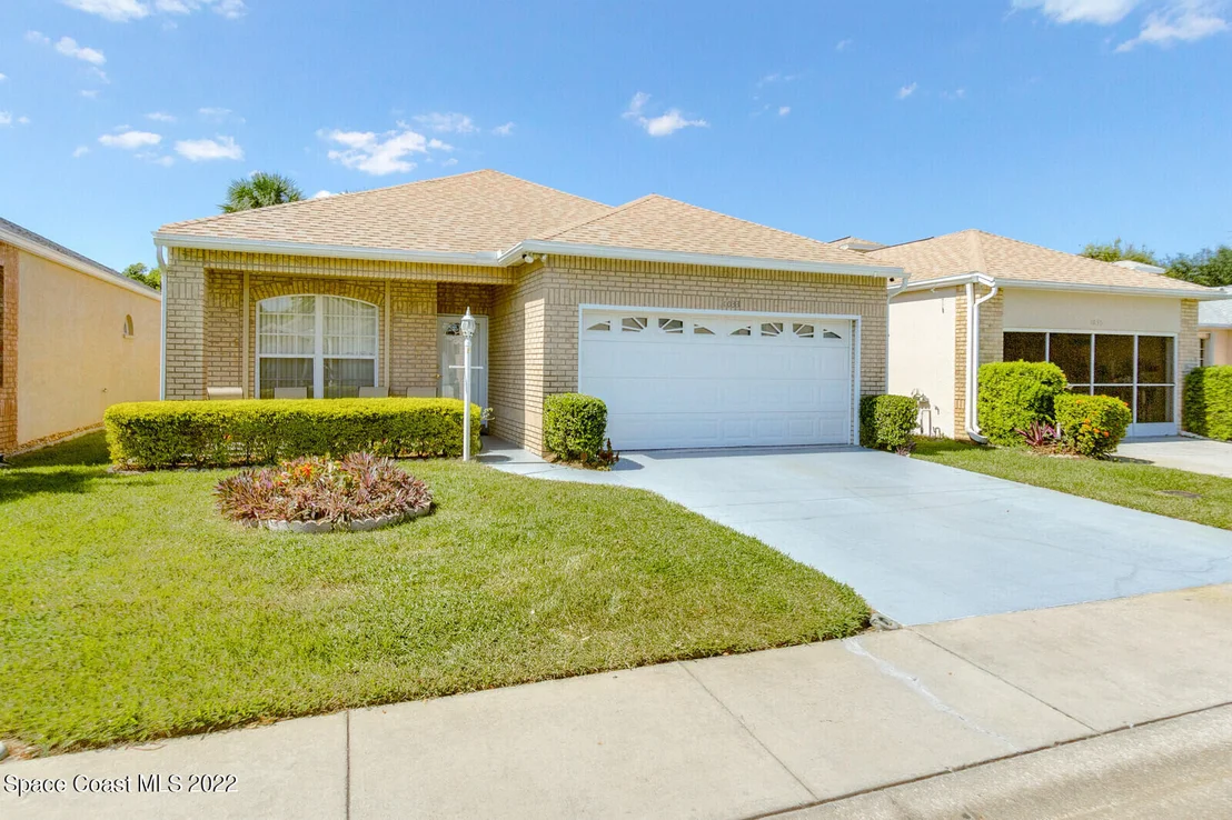 Photo of 1033 S Fork Circle