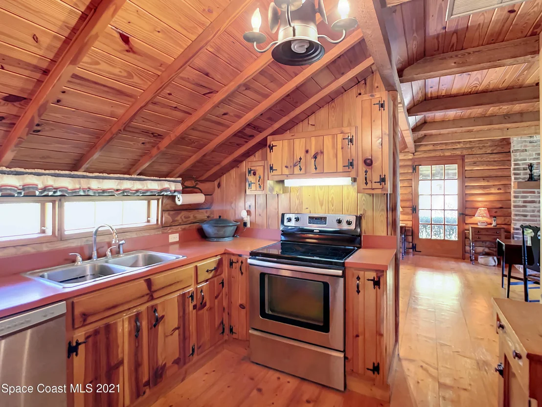 Photo of 4340 Burkholm Road