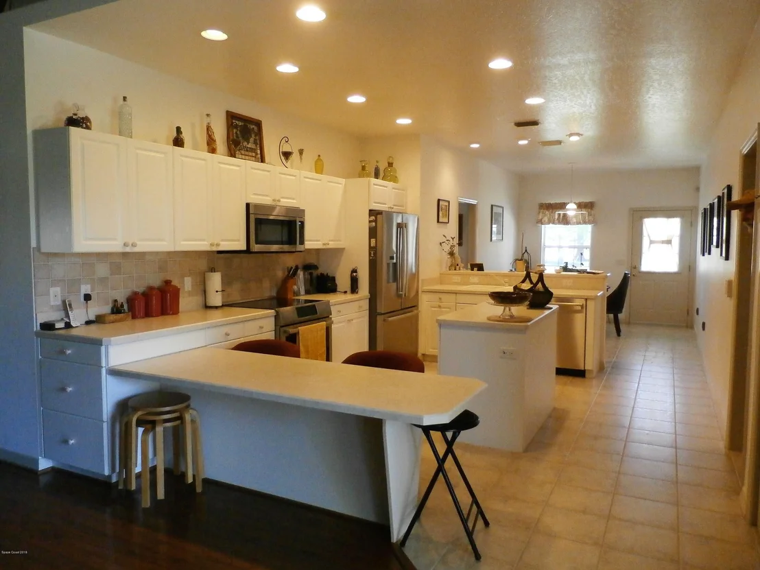 Photo of 903 Whisperpine Drive