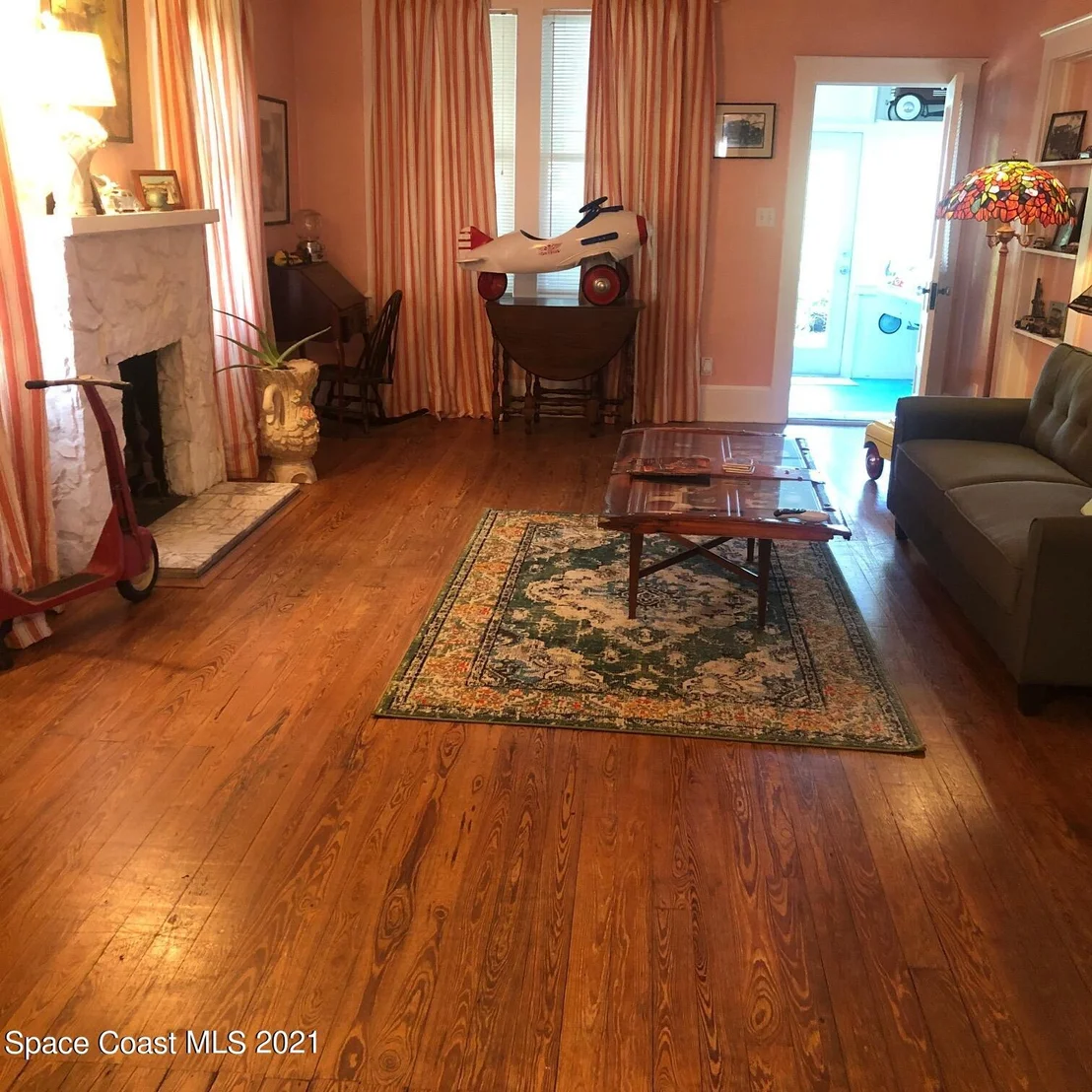 Photo of 1145 28th Street